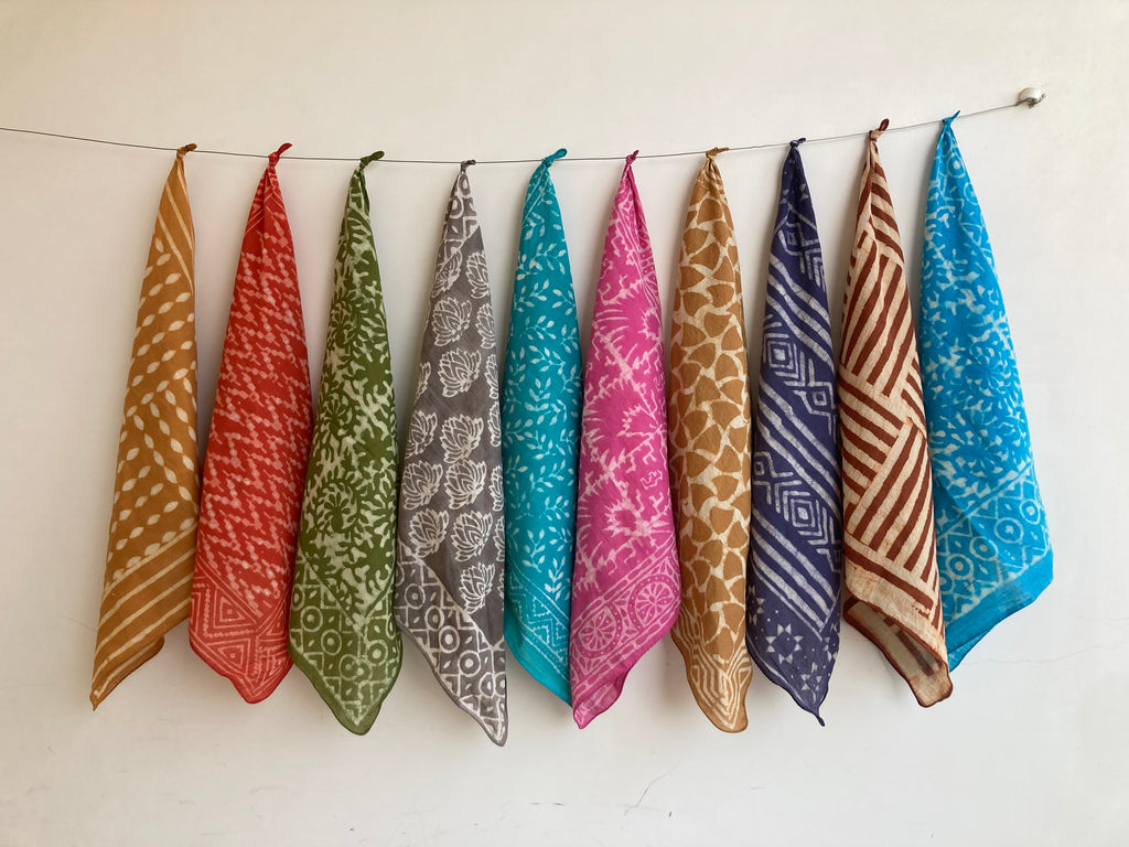 Unique Bulk Bandanas Set of 10 Organic Cotton Bandana Bandana Scarf, Paisley Design Scarf, Vibrant Color, High-Quality