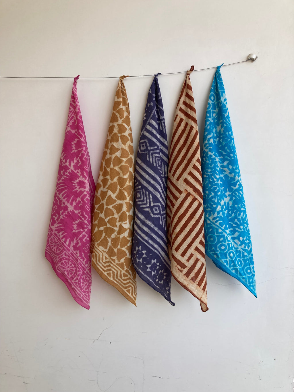 Unique Bulk Bandanas Set of 10 Organic Cotton Bandana Bandana Scarf, Paisley Design Scarf, Vibrant Color, High-Quality