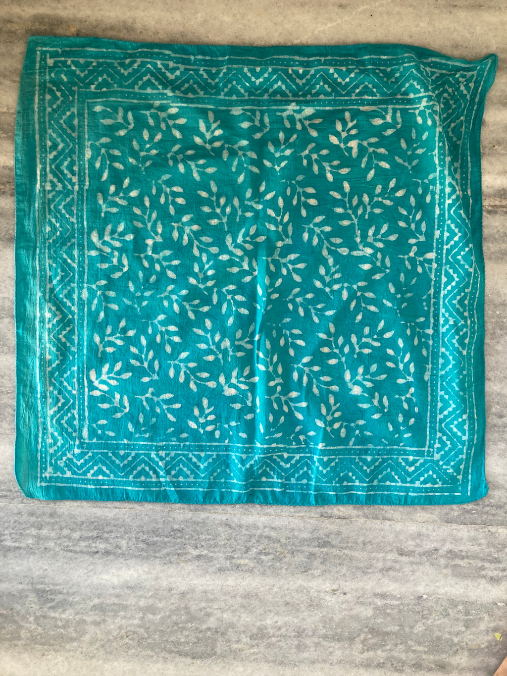 Unique Bulk Bandanas Set of 10 Organic Cotton Bandana Bandana Scarf, Paisley Design Scarf, Vibrant Color, High-Quality